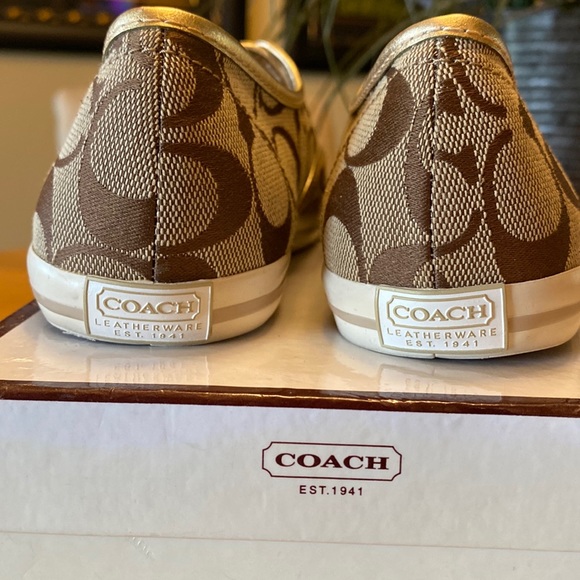 COACH Audrina sneakers, khaki & gold size 5.5 brand new in the box - Picture 6 of 7